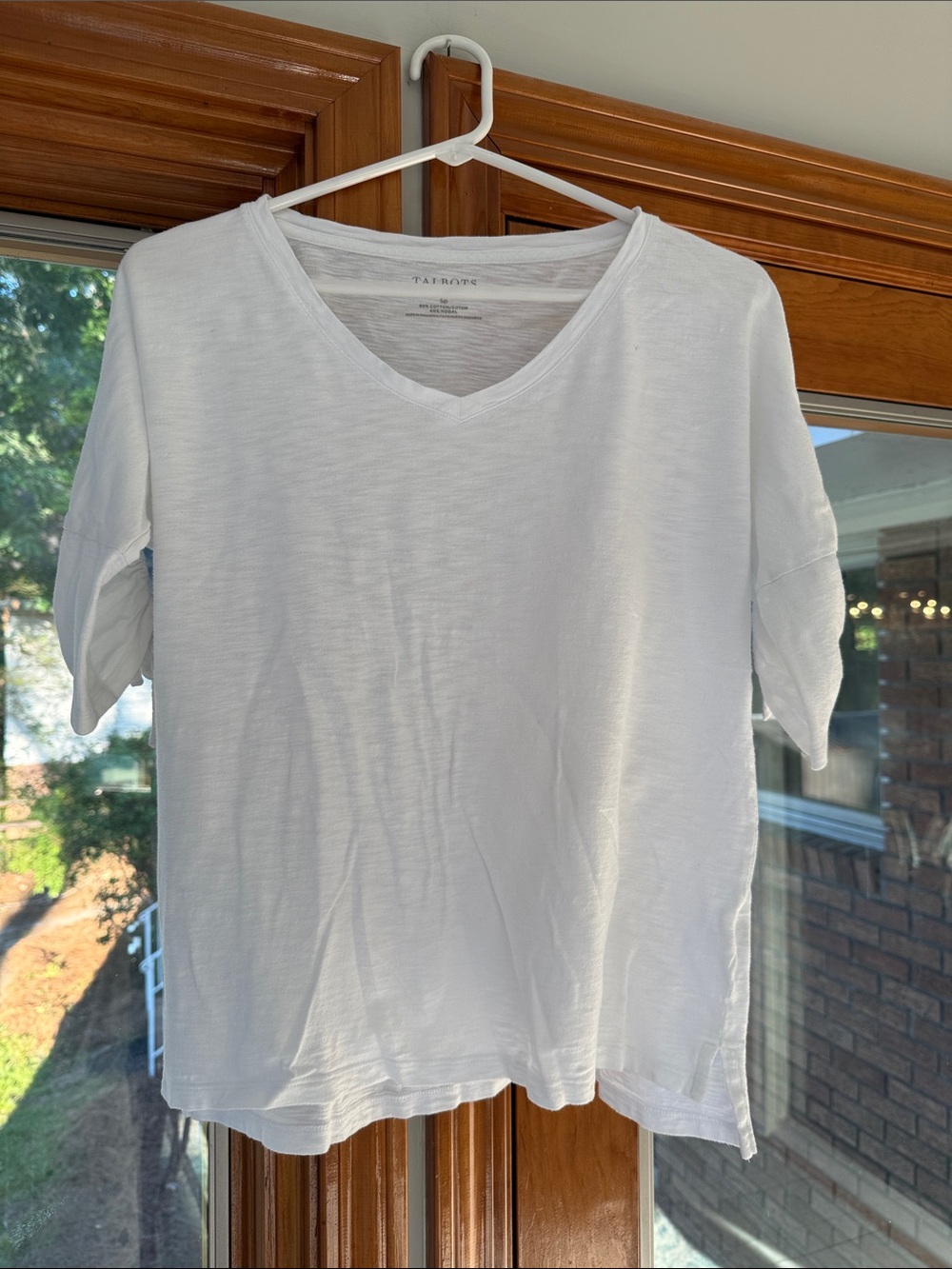 Talbots White V-Neck Short Sleeve Tee